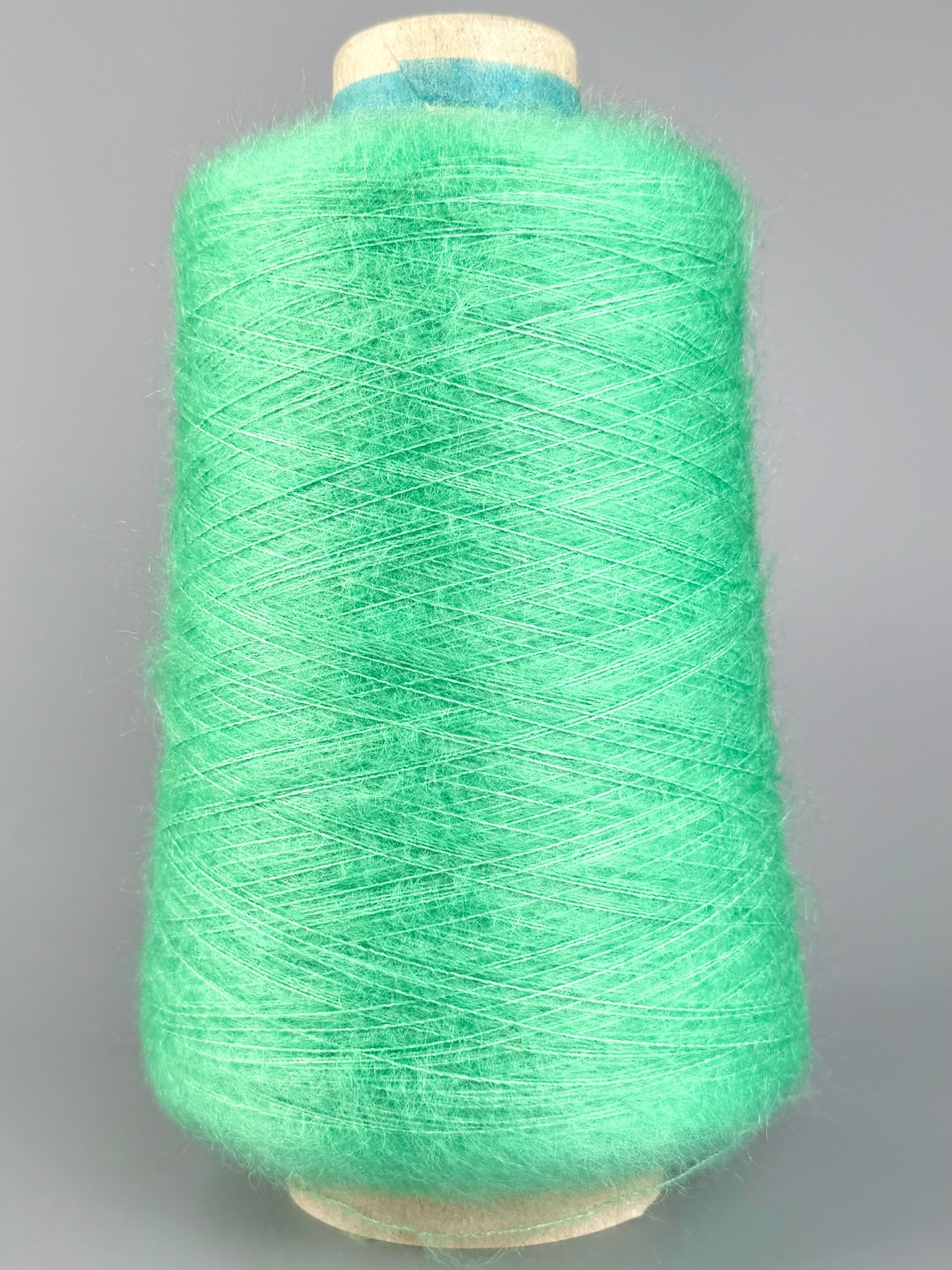 Manifattura Sesia Art. Vivienne 850 m / 100 g – Fil en kid mohair et soie de mûrier col. Vert jade 1729 photo 2